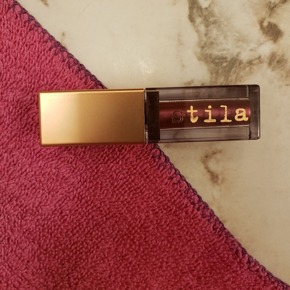 Stila eyeshadow - Picture 1 of 2